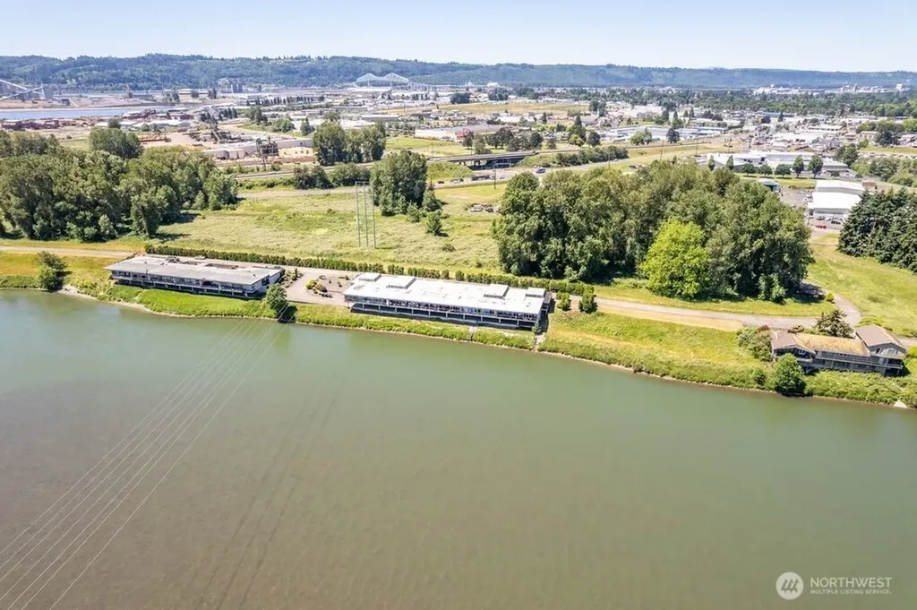 745 Marine View Drive Longview WA 98632