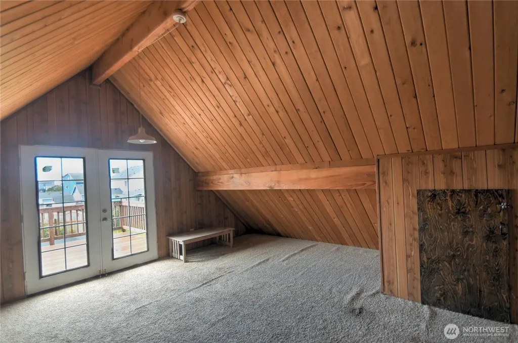 1205 Fairwood Court St SW Ocean Shores WA 98569