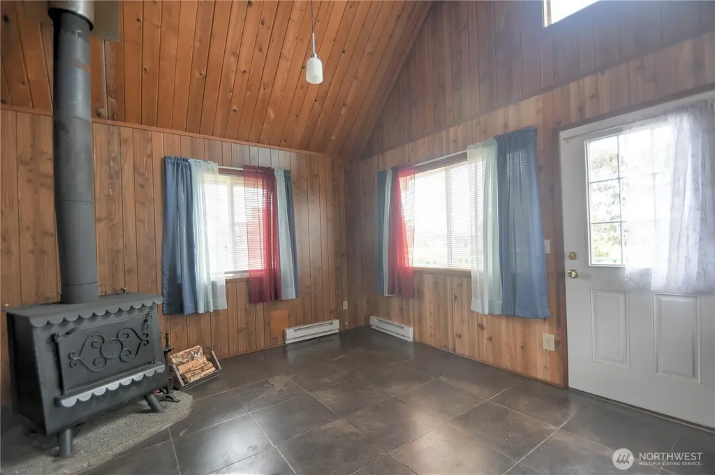 1205 Fairwood Court St SW Ocean Shores WA 98569