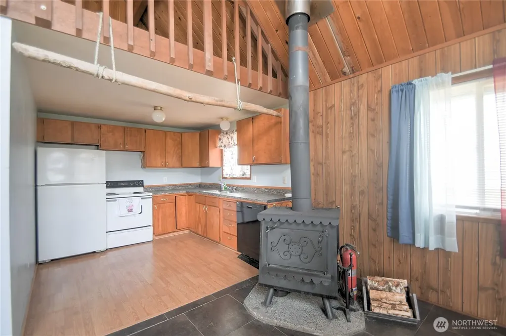 1205 Fairwood Court St SW Ocean Shores WA 98569