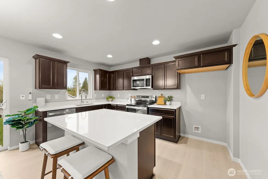 7435 45th Place NE Marysville WA 98270