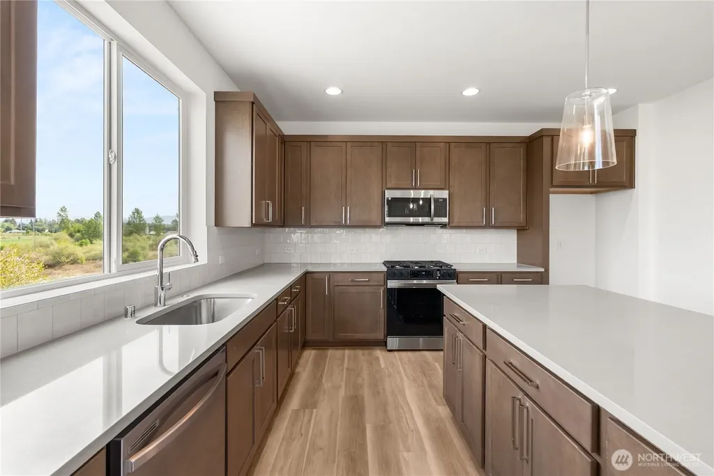 3205 219th Avenue E Lake Tapps WA 98391