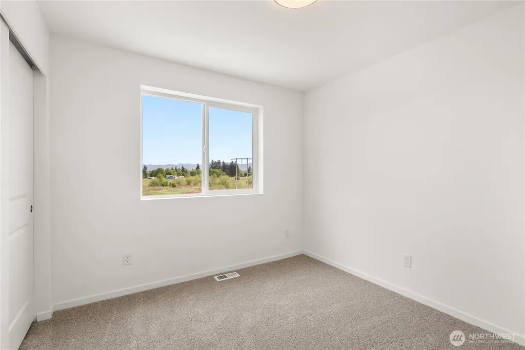 3205 219th Avenue E Lake Tapps WA 98391