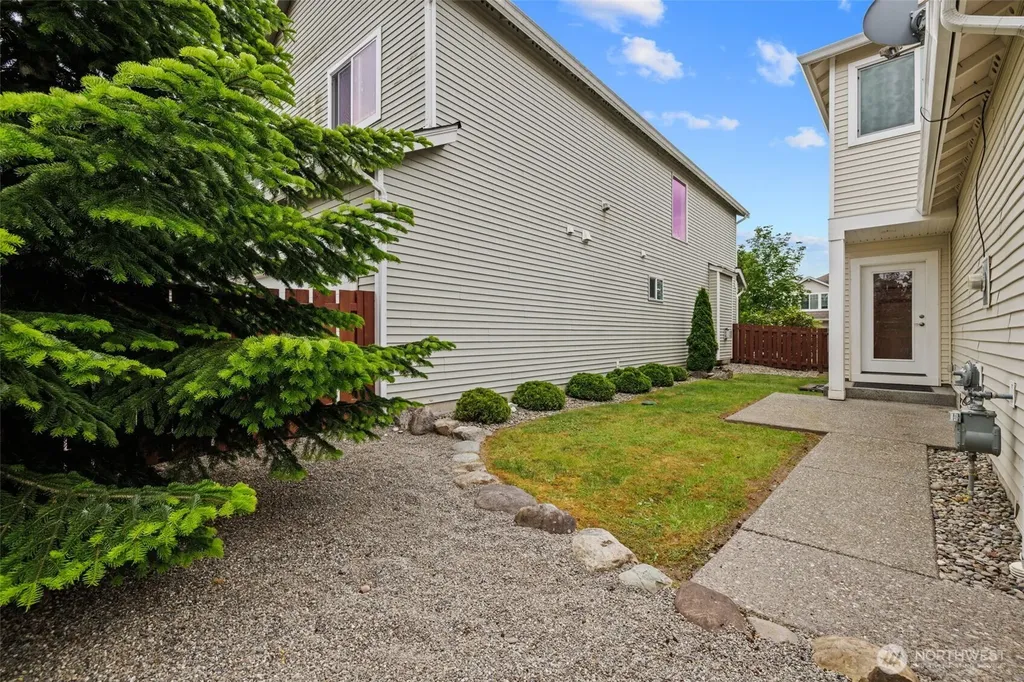 8369 21st Street NE Lake Stevens WA 98258