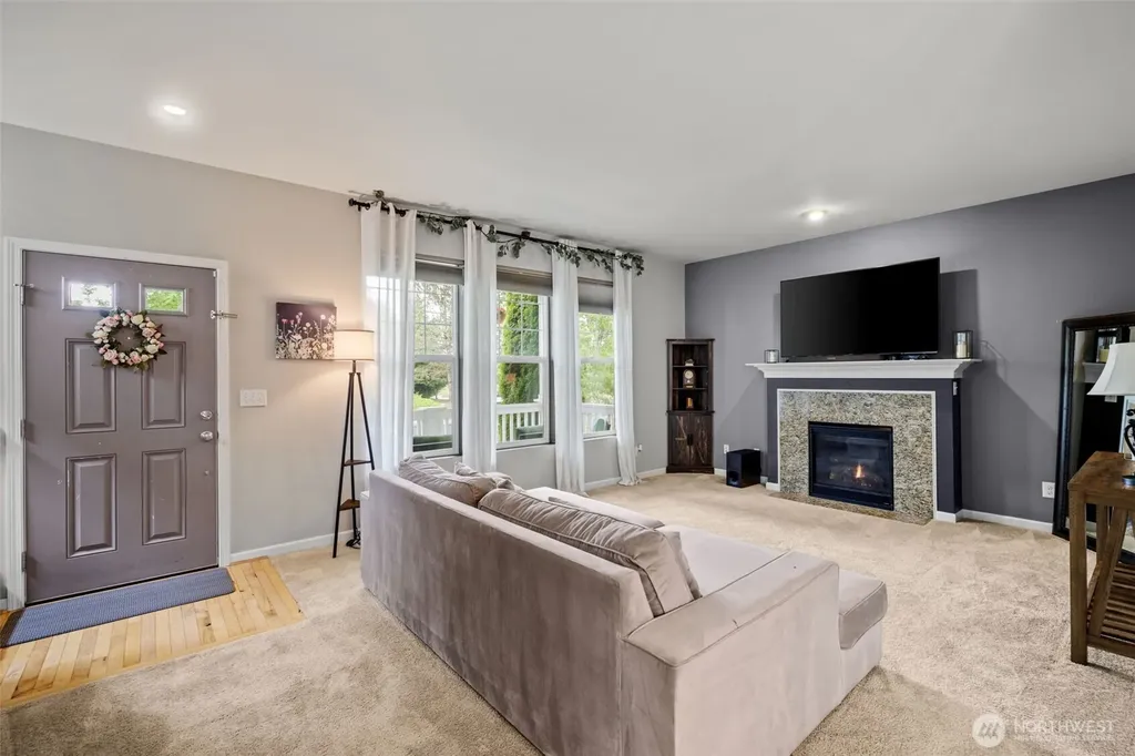 8369 21st Street NE Lake Stevens WA 98258