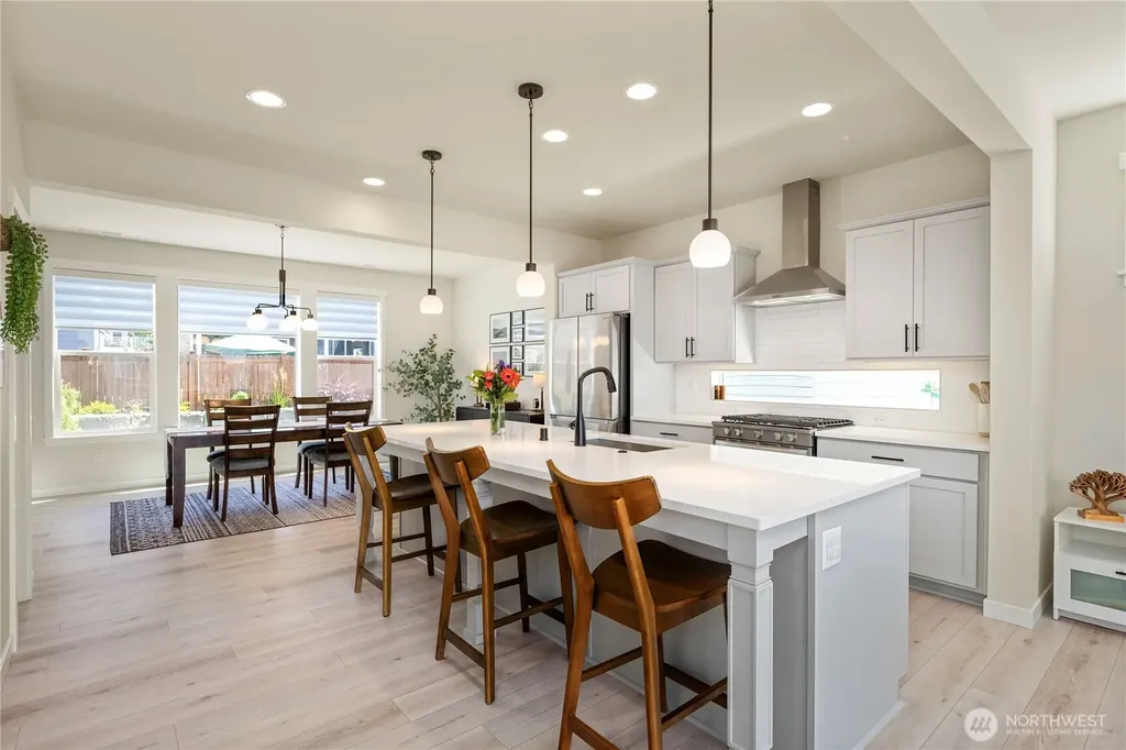 11010 Deer Trail Lane NW Silverdale WA 98383