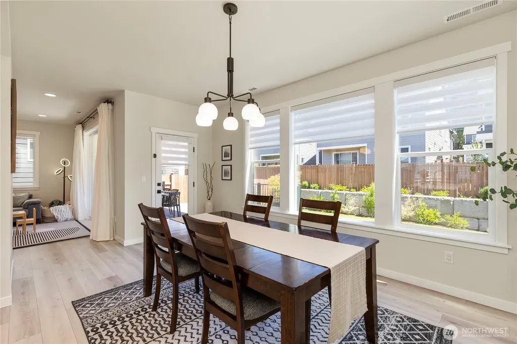 11010 Deer Trail Lane NW Silverdale WA 98383