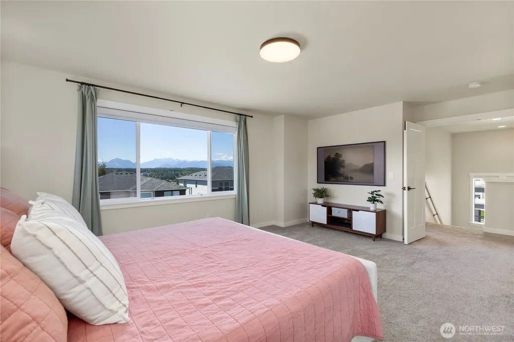11010 Deer Trail Lane NW Silverdale WA 98383