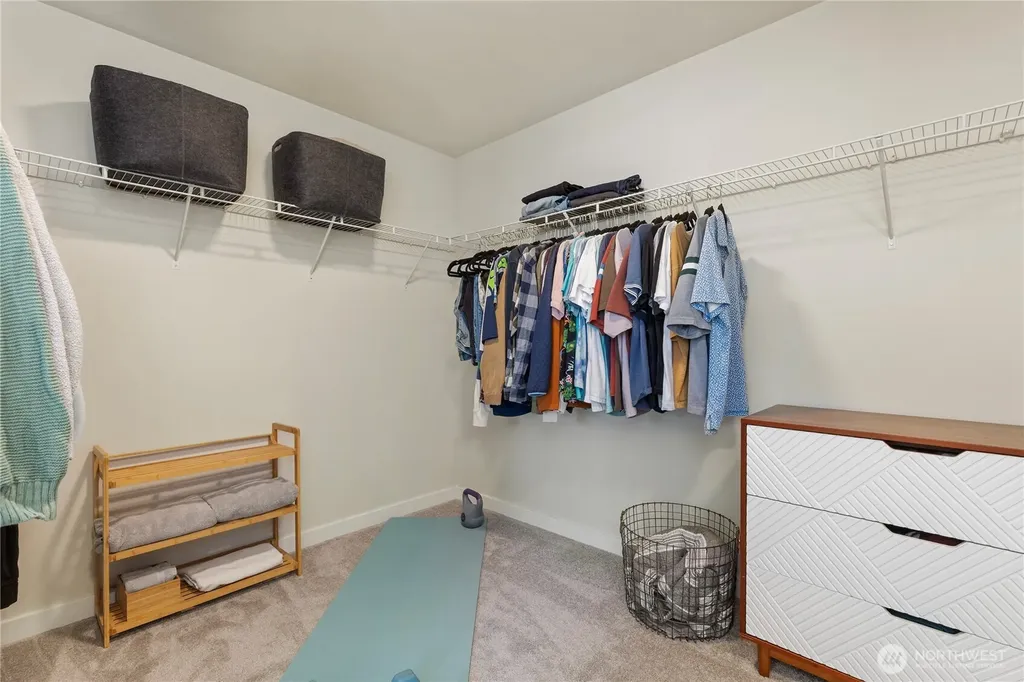 11010 Deer Trail Lane NW Silverdale WA 98383