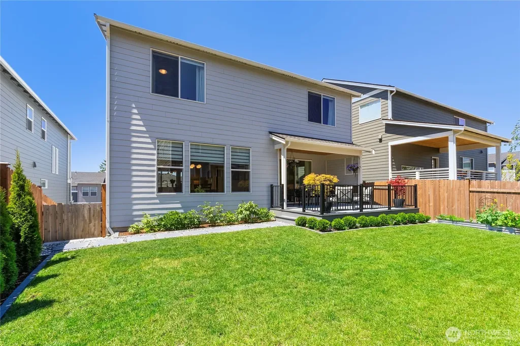 11010 Deer Trail Lane NW Silverdale WA 98383