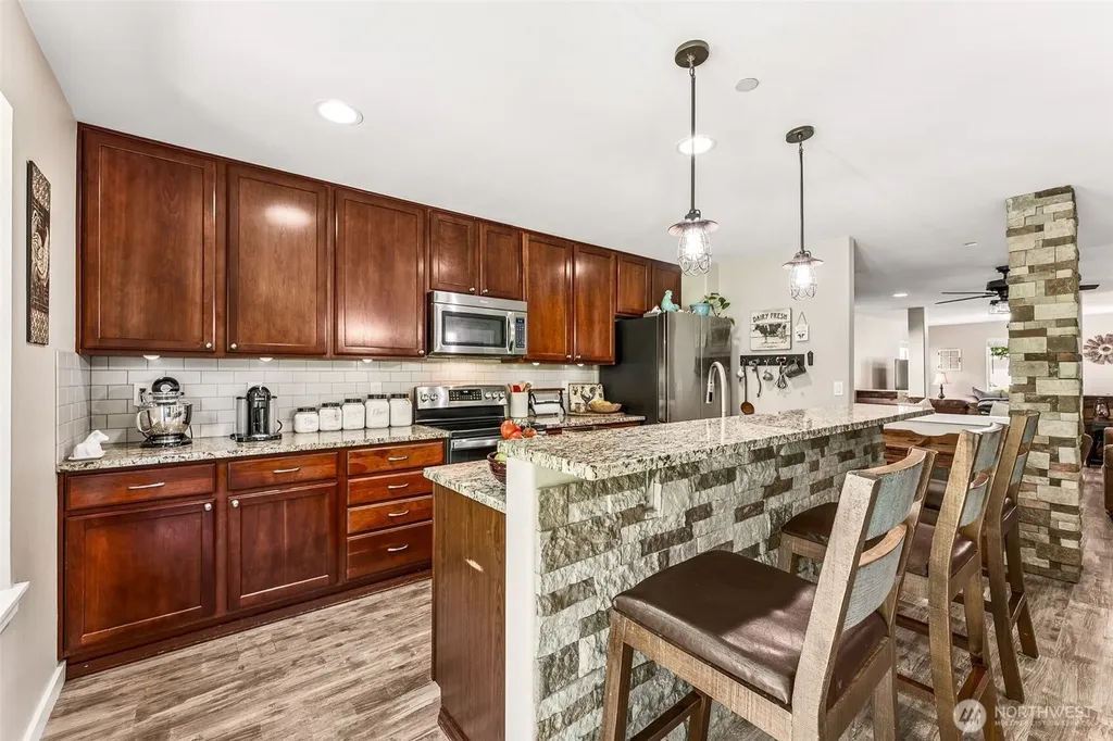 1315 Foreman Street Dupont WA 98327