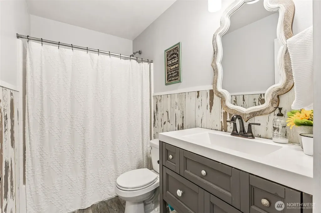 1315 Foreman Street Dupont WA 98327