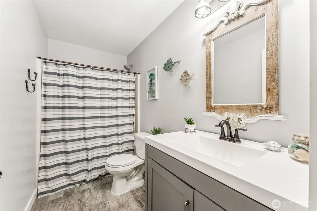 1315 Foreman Street Dupont WA 98327