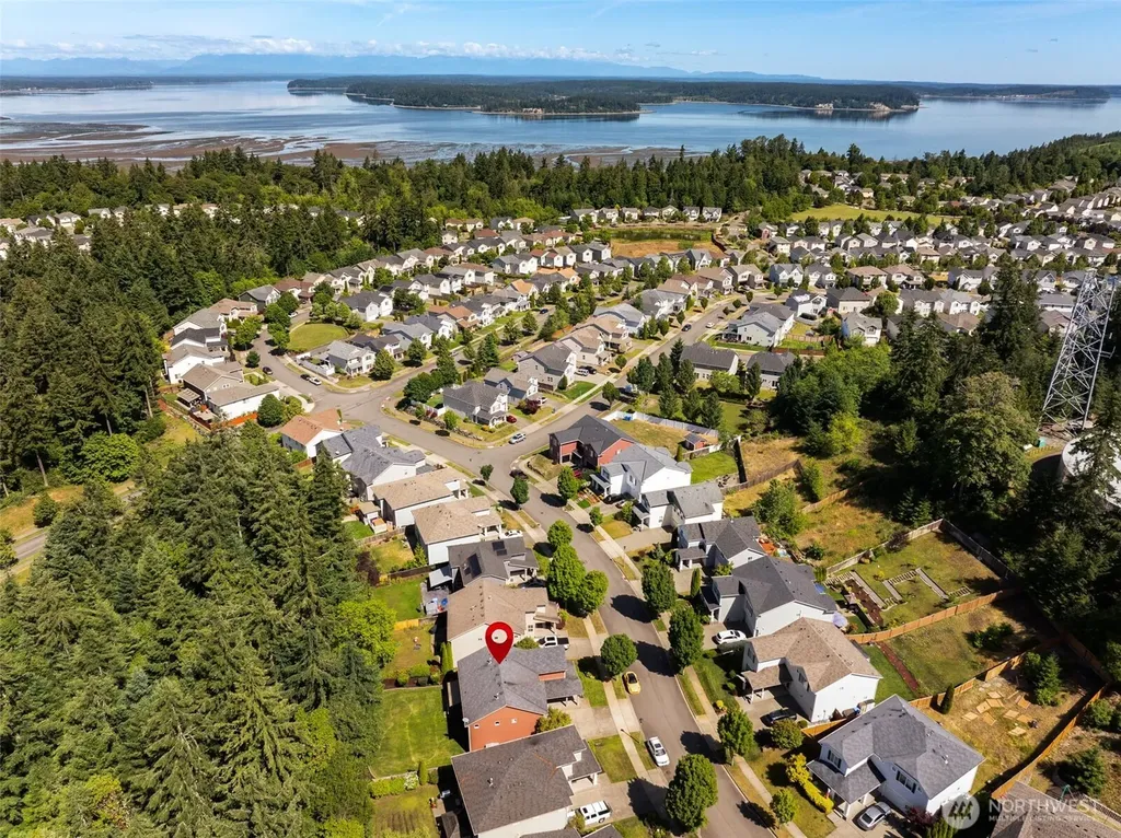 1315 Foreman Street Dupont WA 98327