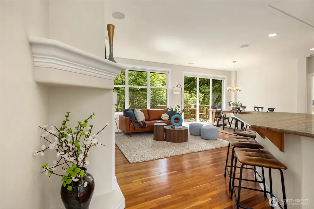 24253 NE Vine Maple Way Redmond WA 98053