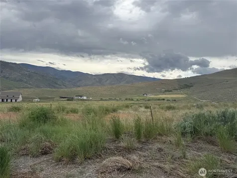 300 Buckhorn Mountain Drive Pateros WA 98846