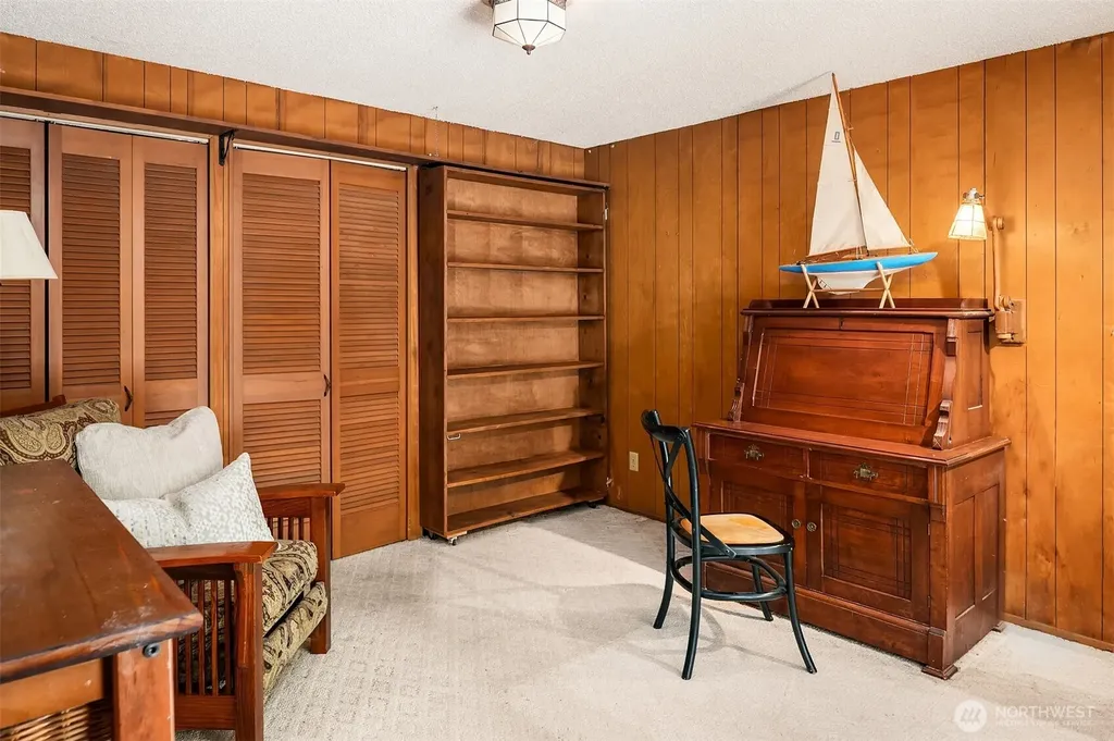 1260 168th Avenue NE Bellevue WA 98008