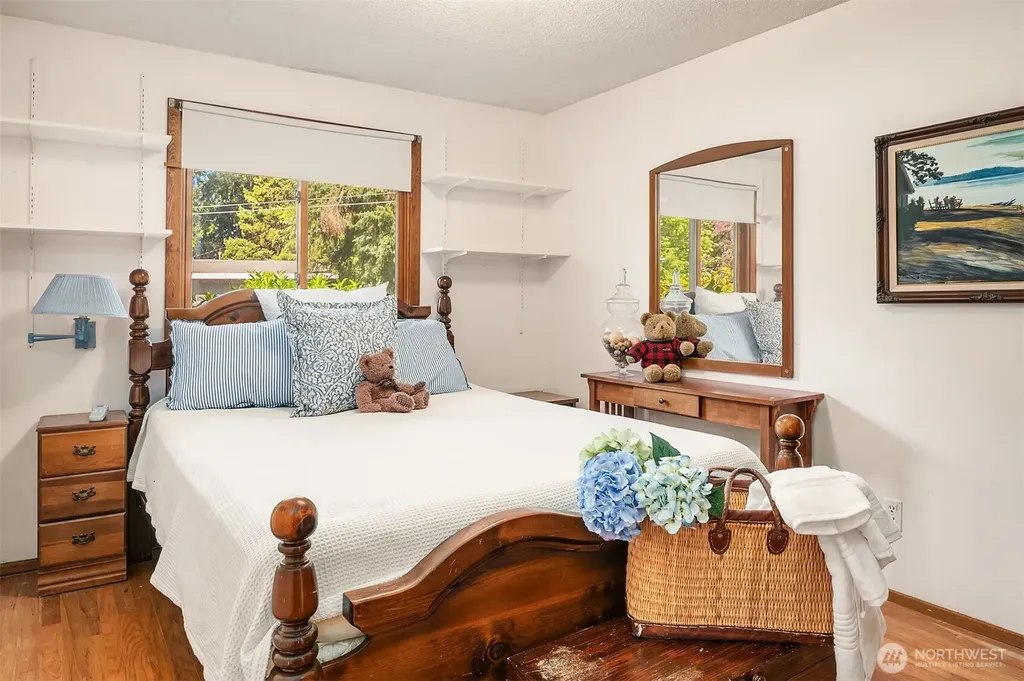 1260 168th Avenue NE Bellevue WA 98008