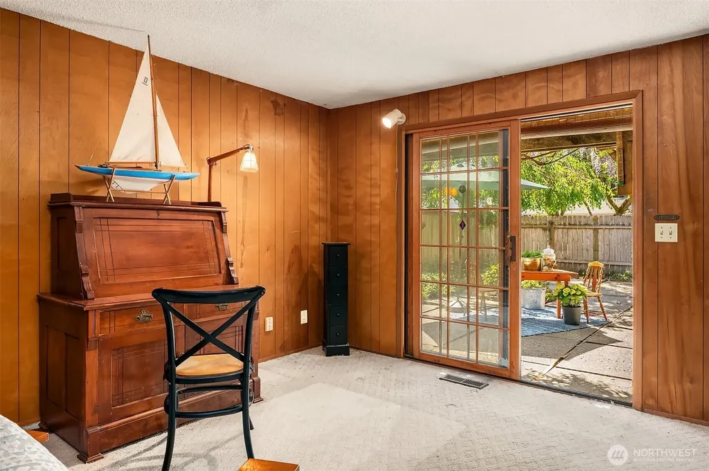 1260 168th Avenue NE Bellevue WA 98008