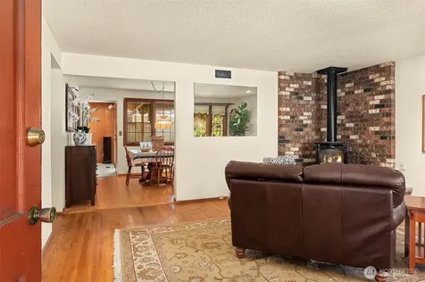 1260 168th Avenue NE Bellevue WA 98008