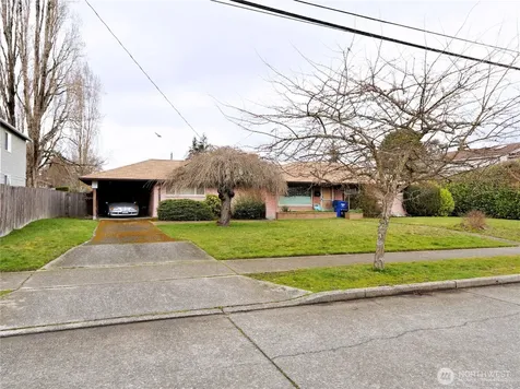 4422 S Myrtle Street Seattle WA 98118