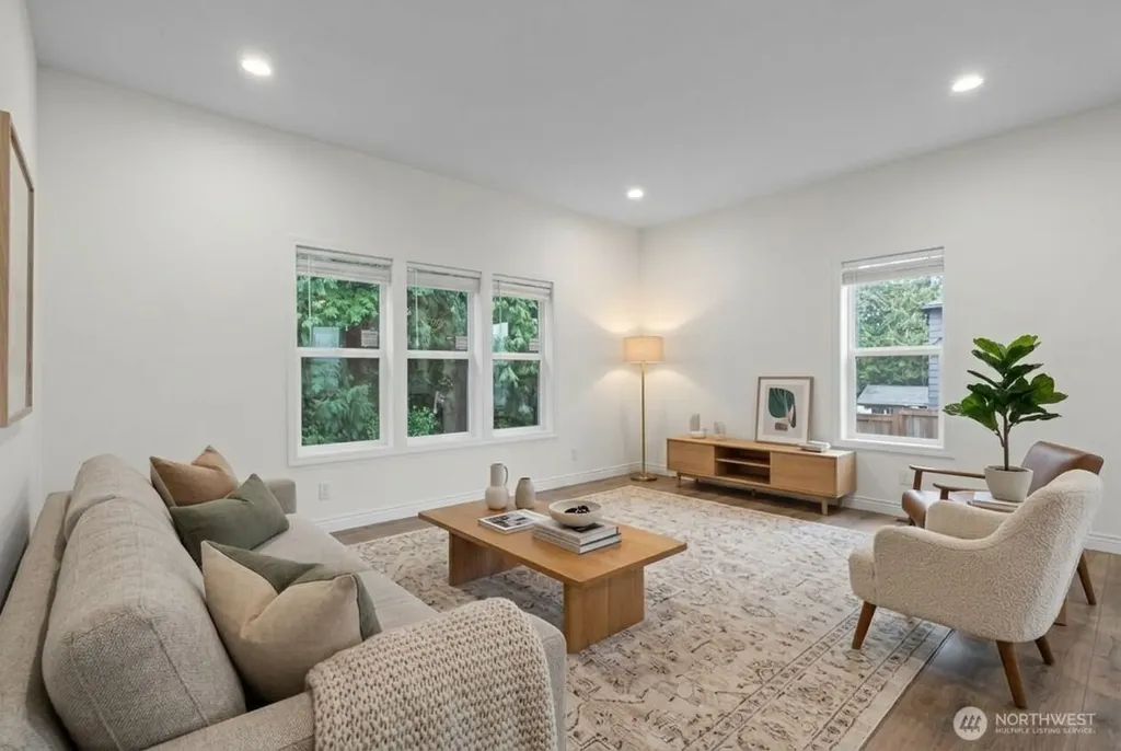226 Orange Avenue Burlington WA 98233