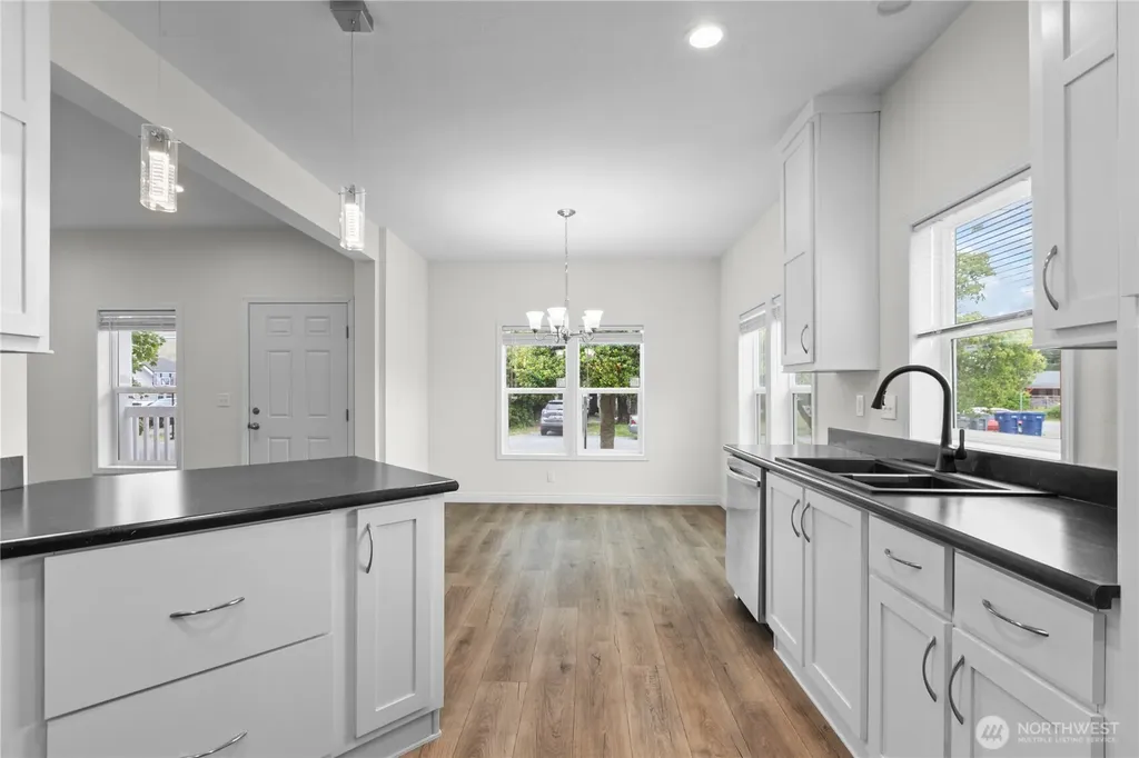 226 Orange Avenue Burlington WA 98233