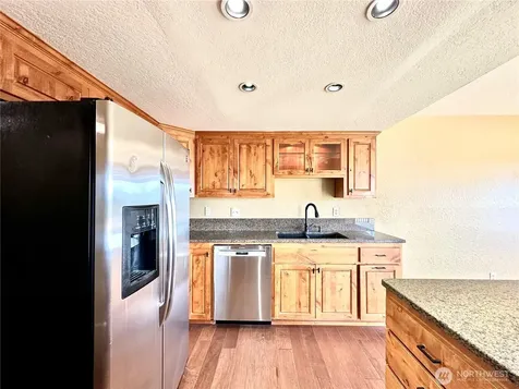 11642 100th Avenue NE Kirkland WA 98034