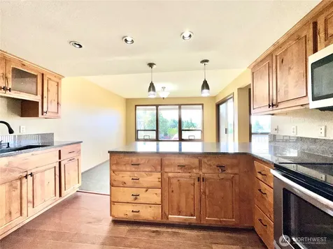 11642 100th Avenue NE Kirkland WA 98034