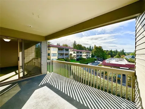 11642 100th Avenue NE Kirkland WA 98034