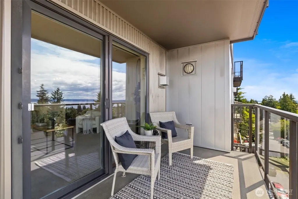 5001 California Avenue SW Seattle WA 98136