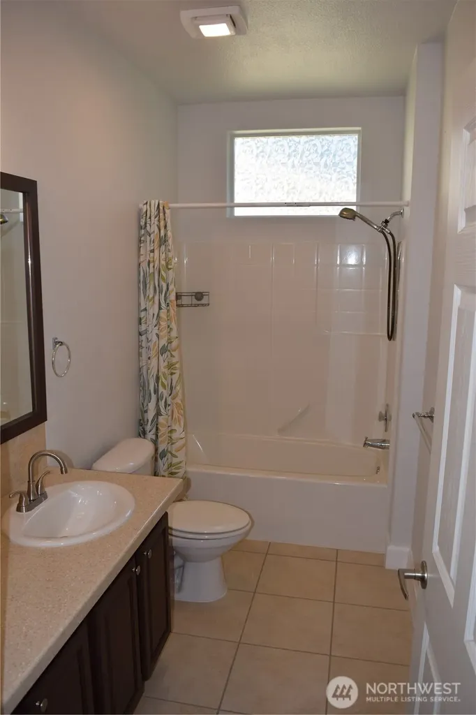 92 Sunset Meadows Lane Port Hadlock WA 98339