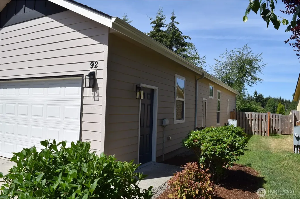 92 Sunset Meadows Lane Port Hadlock WA 98339