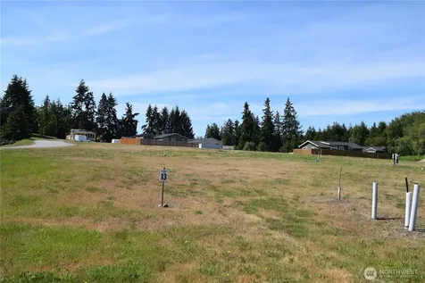92 Sunset Meadows Lane Port Hadlock WA 98339