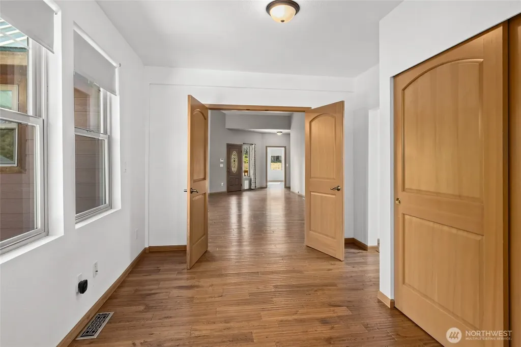706 S A Street Roslyn WA 98941