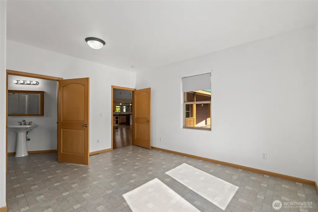 706 S A Street Roslyn WA 98941