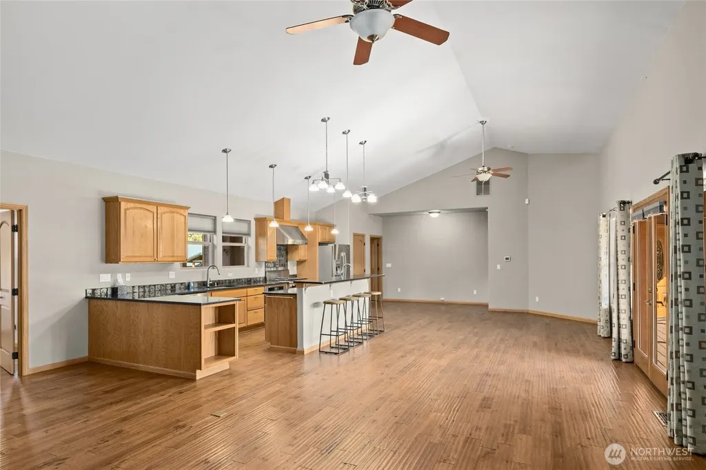 706 S A Street Roslyn WA 98941