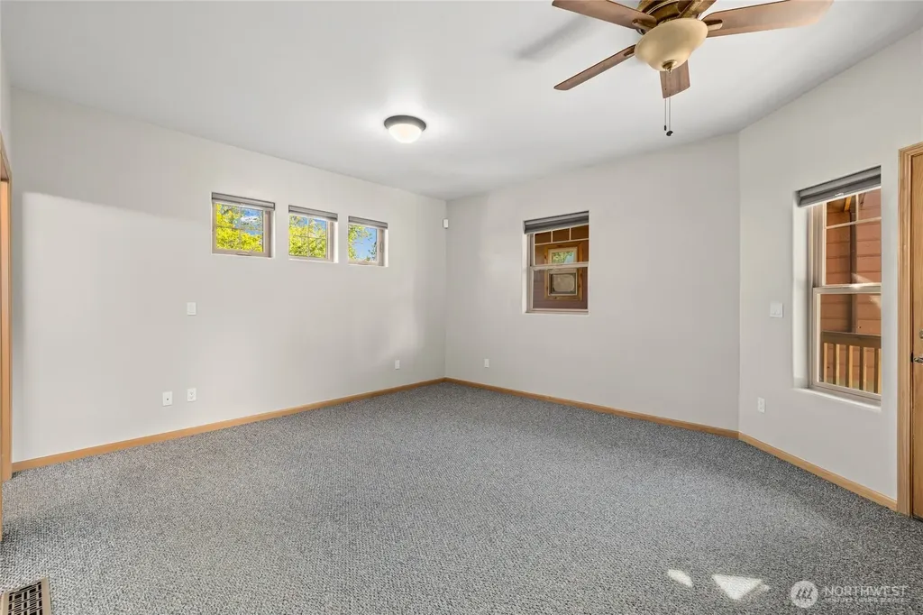 706 S A Street Roslyn WA 98941