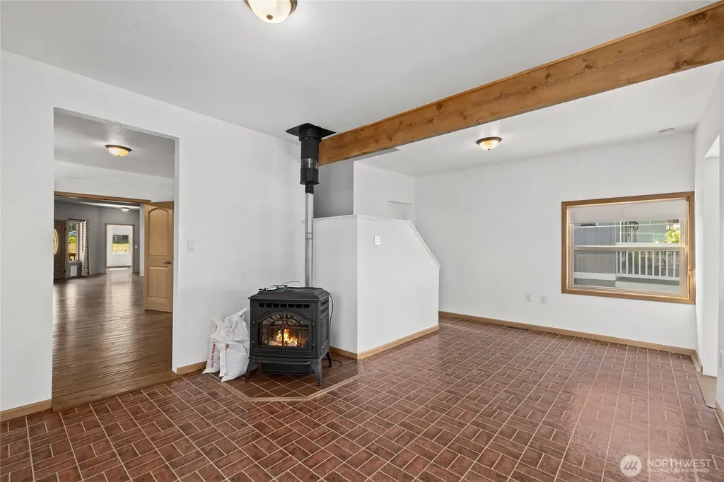706 S A Street Roslyn WA 98941