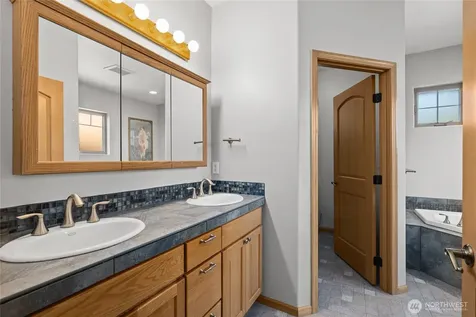 706 S A Street Roslyn WA 98941