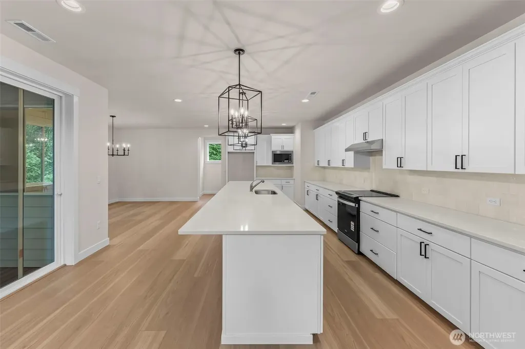 11225 79th Avenue Ct SW Lakewood WA 98498