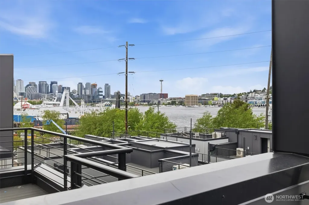 2009 Minor Avenue E Seattle WA 98102
