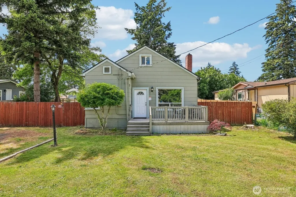 10434 11th Avenue Ct S Tacoma WA 98444