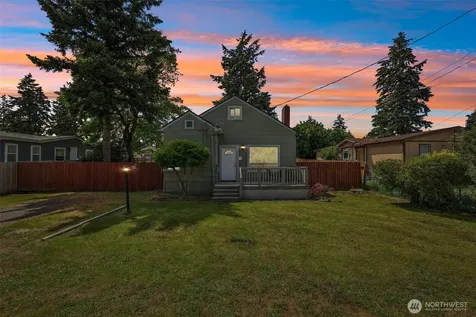 10434 11th Avenue Ct S Tacoma WA 98444