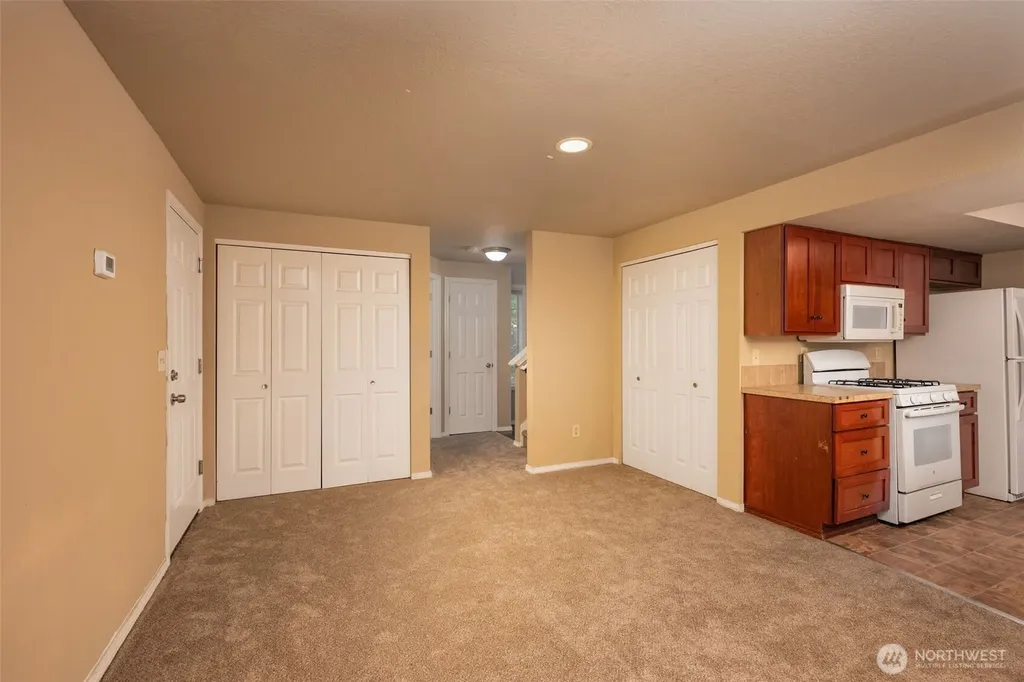 4329 30th Avenue SE Lacey WA 98503