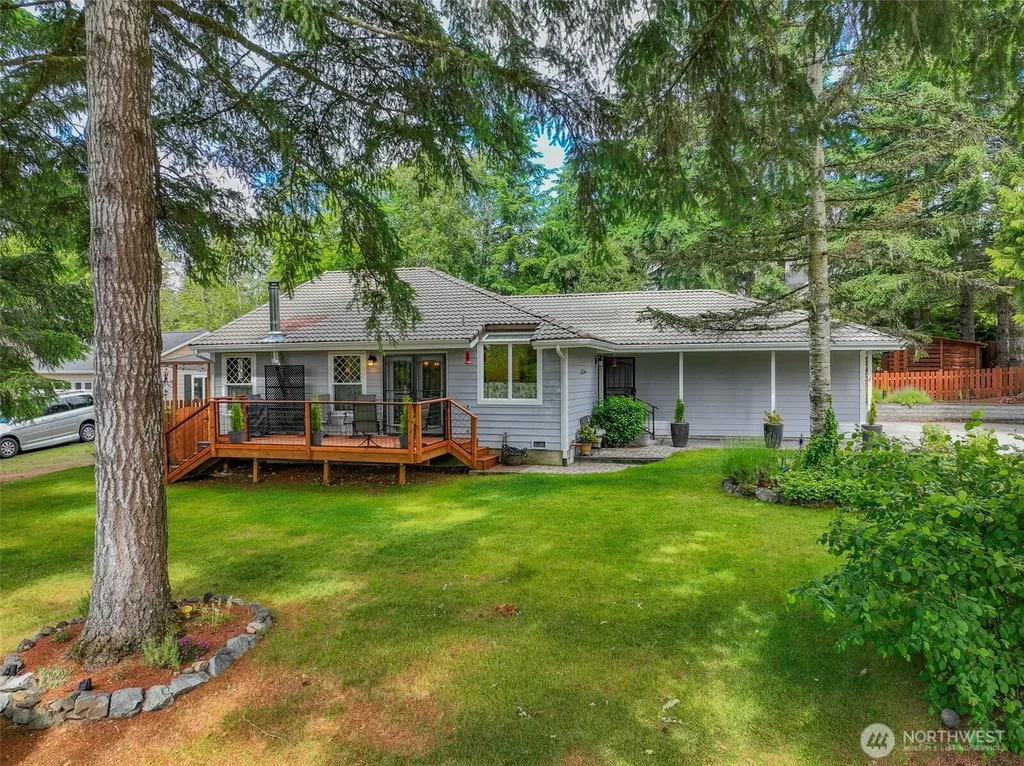 761 E Old Ranch Road Allyn WA 98524