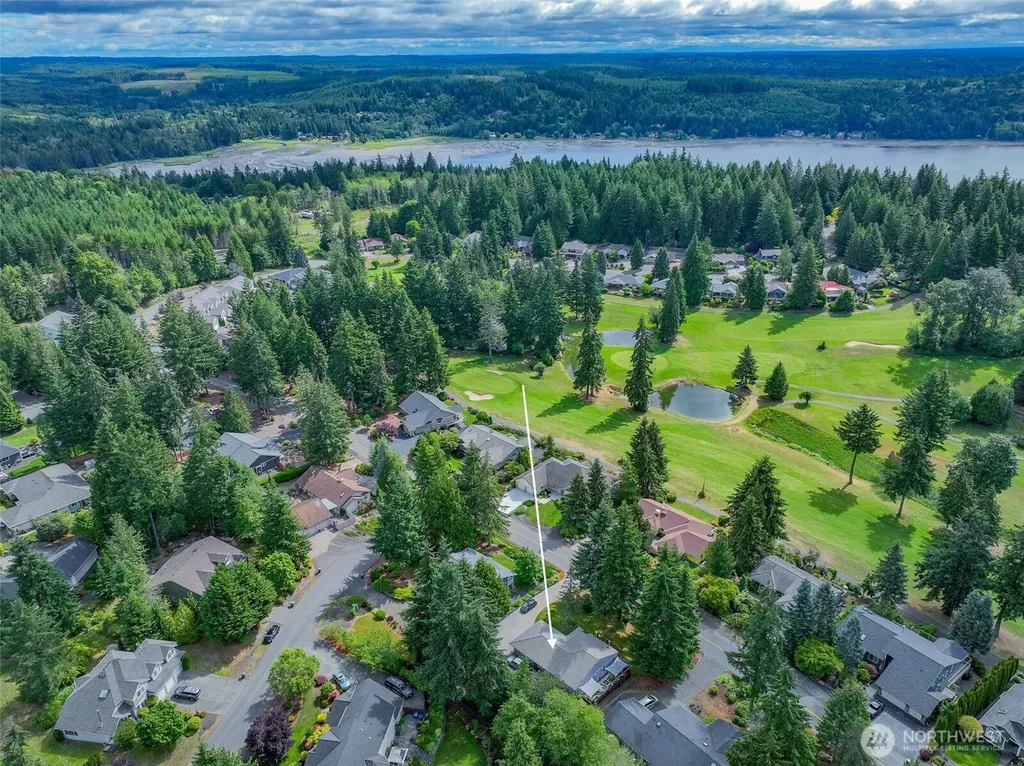 761 E Old Ranch Road Allyn WA 98524
