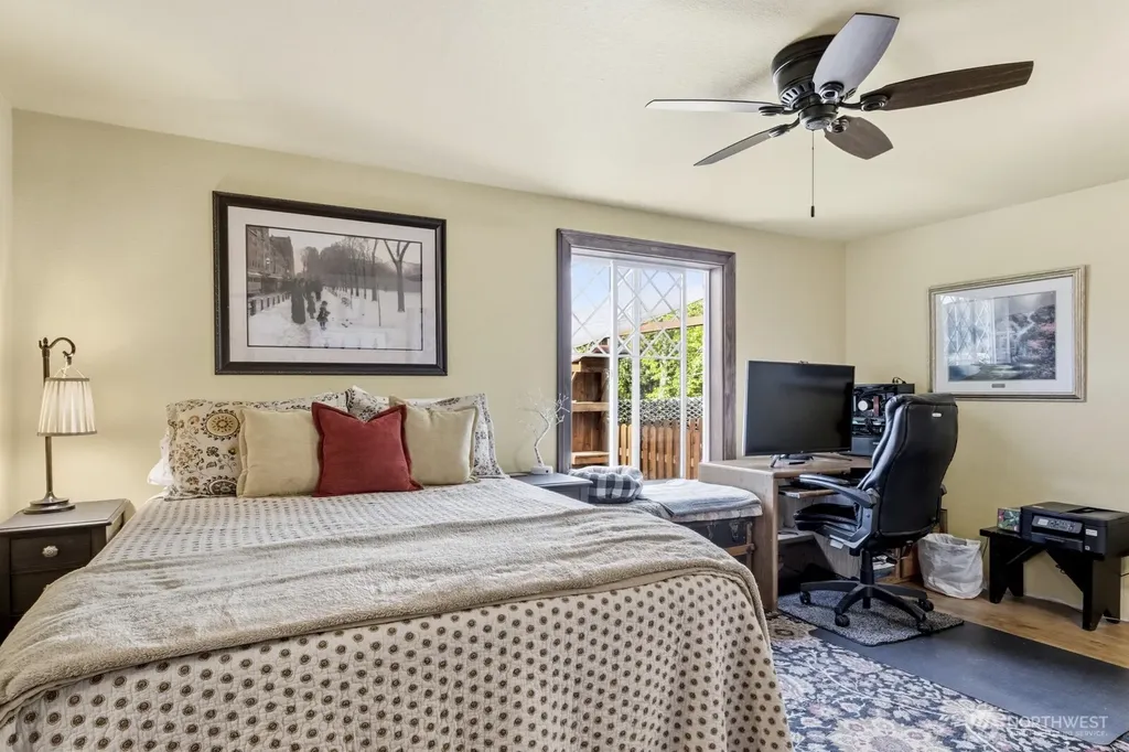 761 E Old Ranch Road Allyn WA 98524