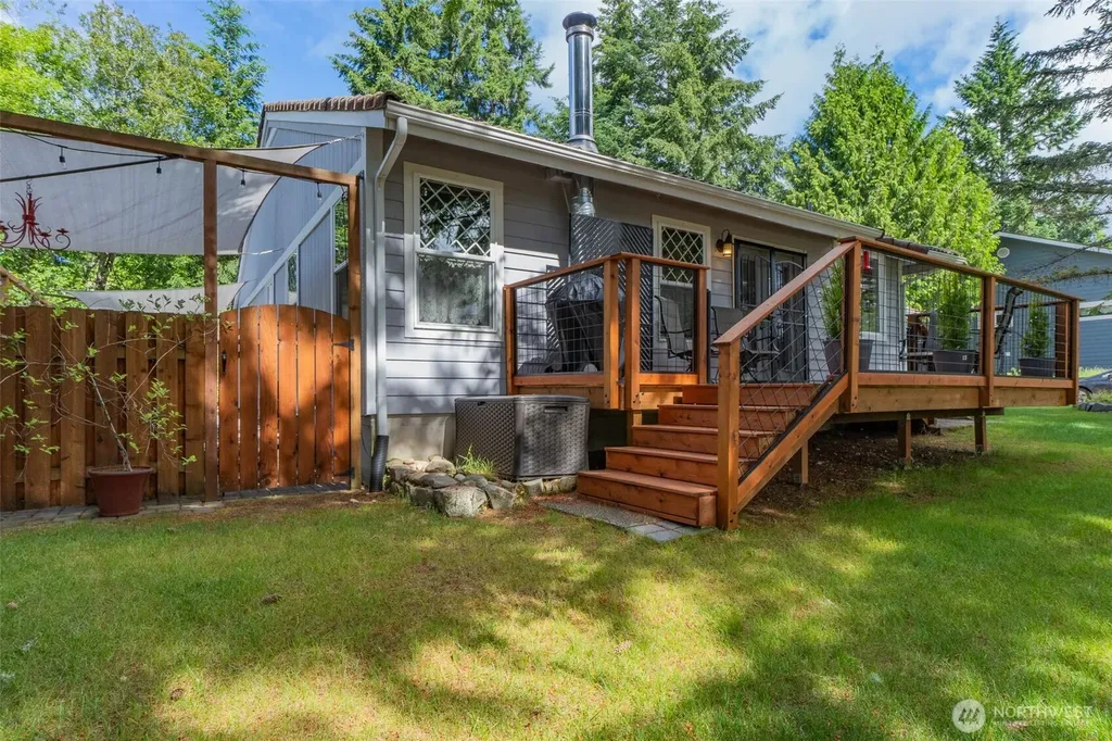 761 E Old Ranch Road Allyn WA 98524