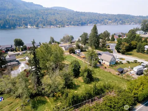 0 N Westview Mount Vernon WA 98274